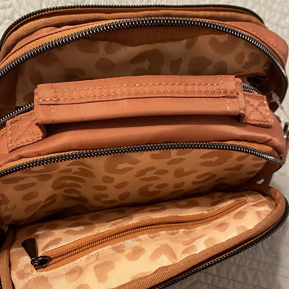 Lug Skeeter Bridge Quilted Crossbody Bag Chai Latte NWT - Picture 4 of 7